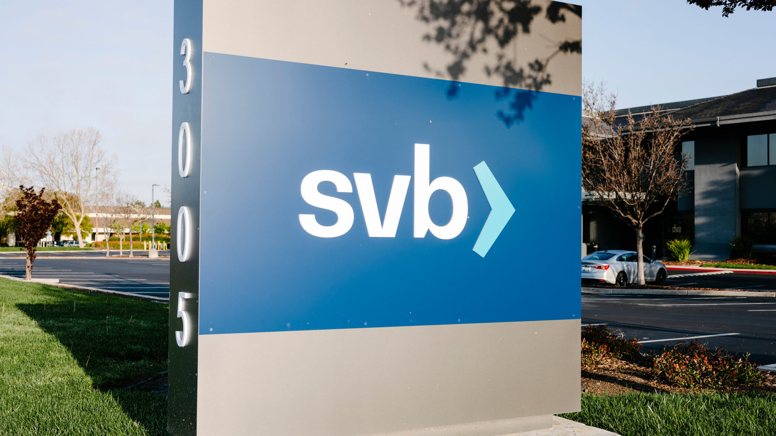 Silicon Valley Bank’s Bankruptcy and Its Implications for the Crypto Industry: A Case Study Approach Silicon Valley Bank’s Bankruptcy and Its Implications for the Crypto Industry: A Case Study Approach