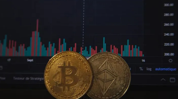 Crypto Market in Flux: Bitcoin Soars, Ethereum Stumbles Crypto Market in Flux: Bitcoin Soars, Ethereum Stumbles