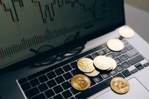 What is DeFi (Decentralized Finance) and How it Works
