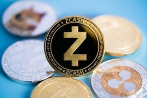 Zcash Surges 45% in One Week: Why Privacy Coins Are Back and What November’s Halving Means