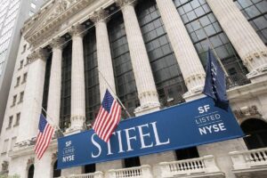 Bitcoin to $38,000? Stifel’s Shocking Prediction — The ‘Benjamin Button’ Thesis Explained (2026)