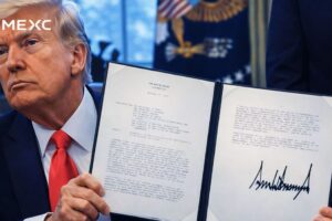 Trump Akan Tanda Tangani Uang Kertas Dolar AS